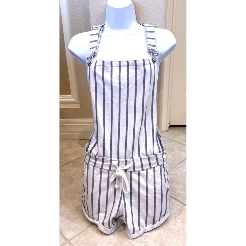 Ocean Drive Women Small Striped Shortalls White Grey Jersey Knit Overalls Shorts